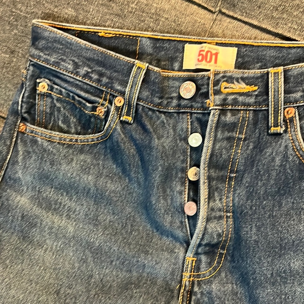 Levi 501 30x36 Button Fly